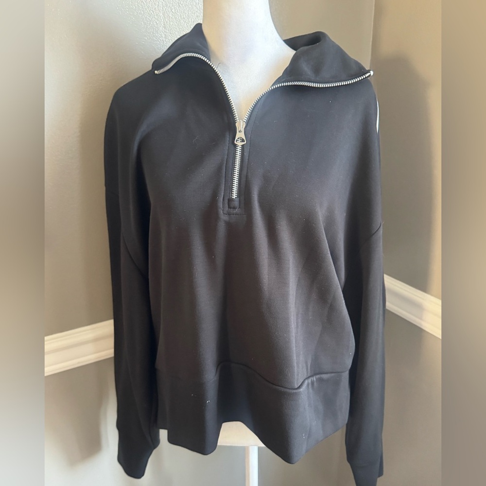 Yogalicious Scuba Elite 1/2 Zip Pullover Black Athletic Sweater Sweatshirt small